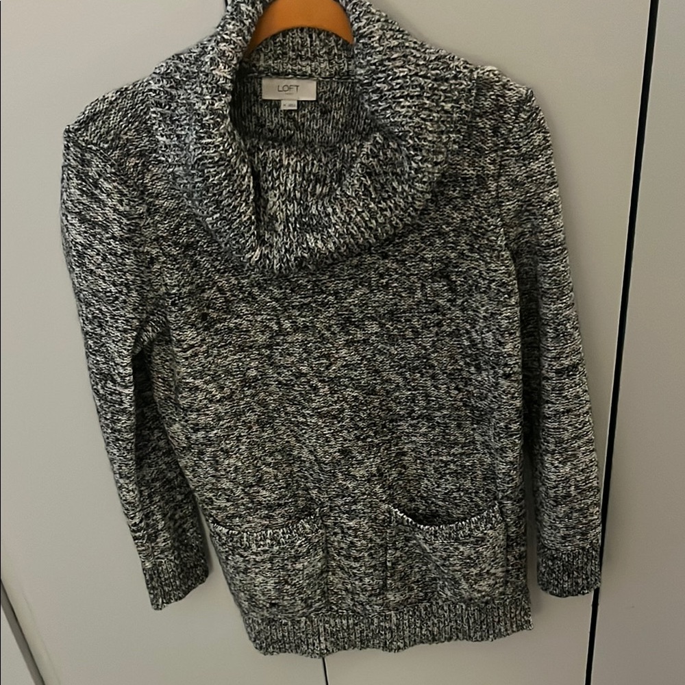 LOFT Black and White Knit Sweater